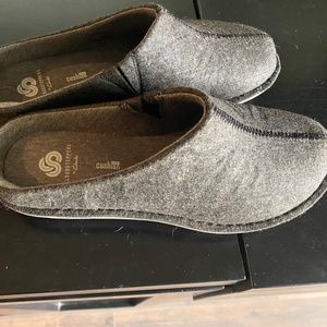 Dark grey mules